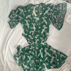 Max studio wrap dress size Large